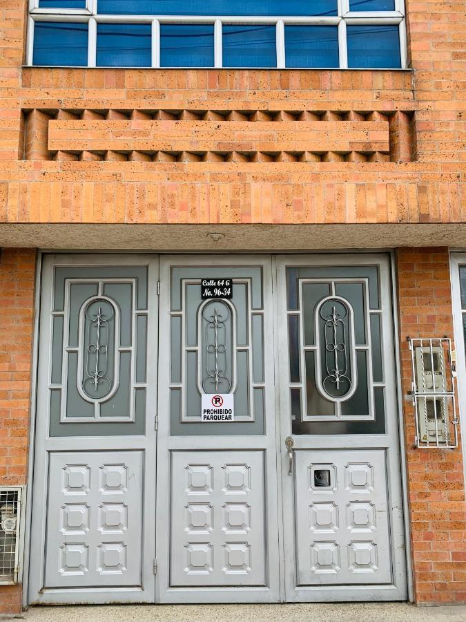 Bogota Kings 300 Hotel Buitenkant foto