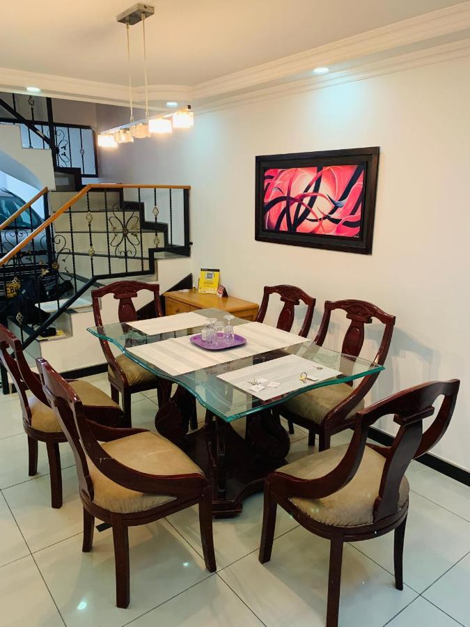 Bogota Kings 300 Hotel Buitenkant foto